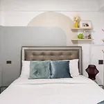Cozy House Chatuchak Market, 12Pp