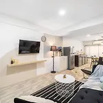 Cozy House Chatuchak Market, 12Pp